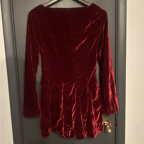 Free People Linney Velvet Mini Dress Cabernet Burgundy Lace Up Boho Size 2 NWOT - Picture 7 of 10